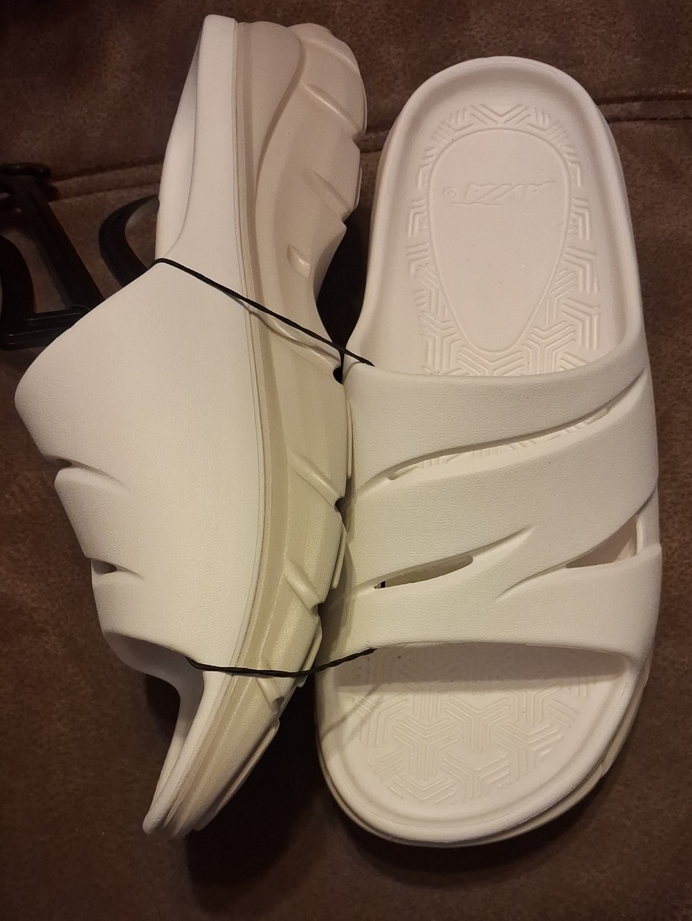 Avia Women's Two-tone EVA Comfort Slide Sandals in White Size 9 - Picture 5 of 5
